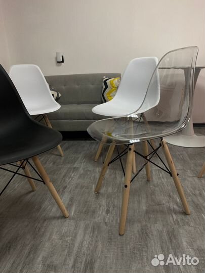Стулья кухонные Eames в наличии