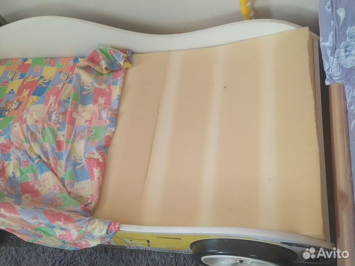 Детская кровать машина бу