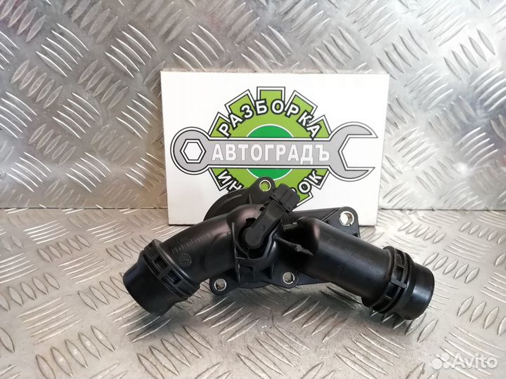 Корпус термостата BMW 5 E39 2.0 M52B20TU 1999г