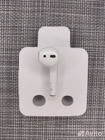 Apple Airpods 2 левый наушник А2031 новый оригинал