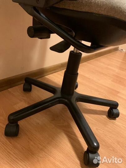 Офисный/компьютерный стул бу