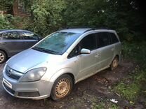 Opel Zafira 1.8 MT, 2006, 295 700 км, с пробегом, цена 350 000 руб.