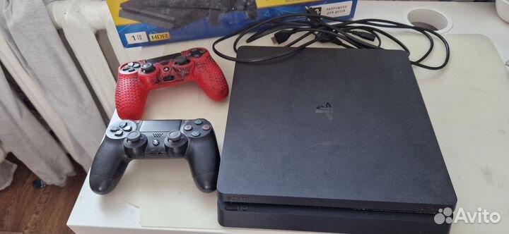 Sony PS4 slim 1tb