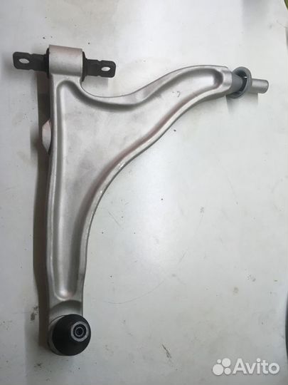 Кадиллак SRX