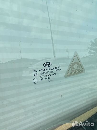 Стекло передней правой двери Hyundai grand starex