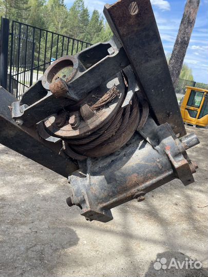 Лебедка автомобильная бу