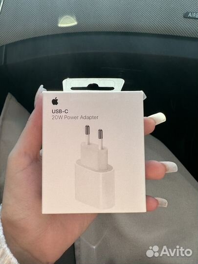 Оригинальный блок питания / зарядки iPhone 20w