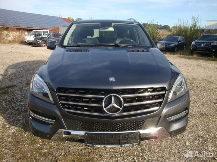 Mercedes-Benz ML W166 2011-2015 на запчасти
