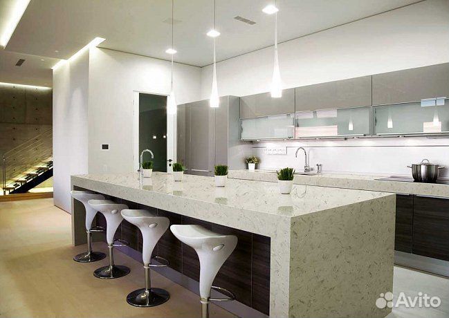 Барная стойка из искусственного камня из акрила