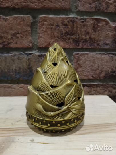 Курительница латунь,буддизм,коллекционная