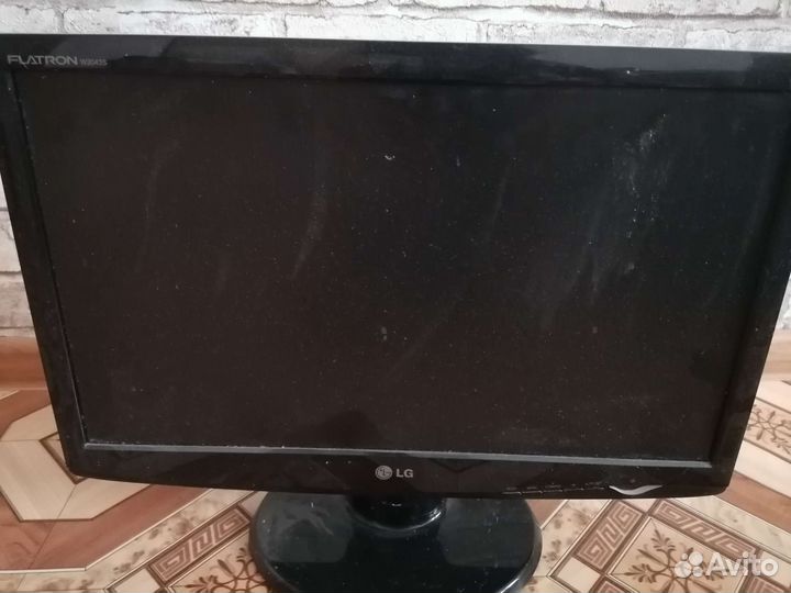 Монитор LG Flatron w2043s