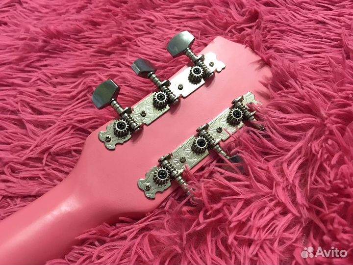 Акустическая гитара Belucci 3820 розовая