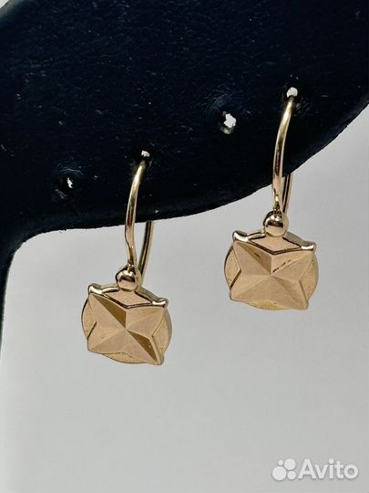 Золотые серьги 583