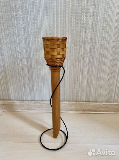 Шар и факел плетеный