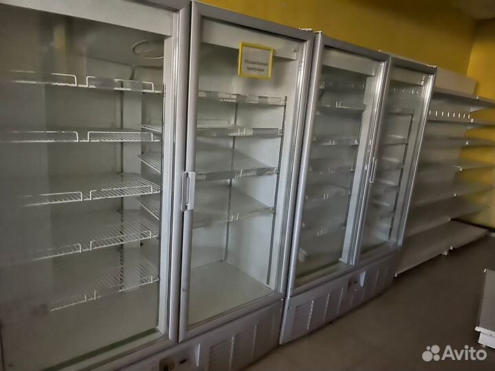 Витринный холодильник