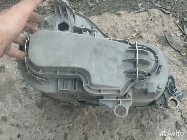 Фара левая мерседес w210