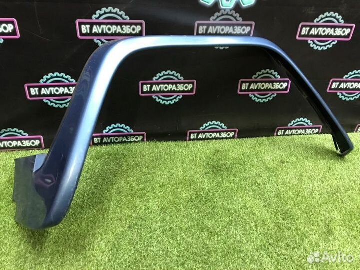 Расширитель крыла передний левый Mercedes-Benz