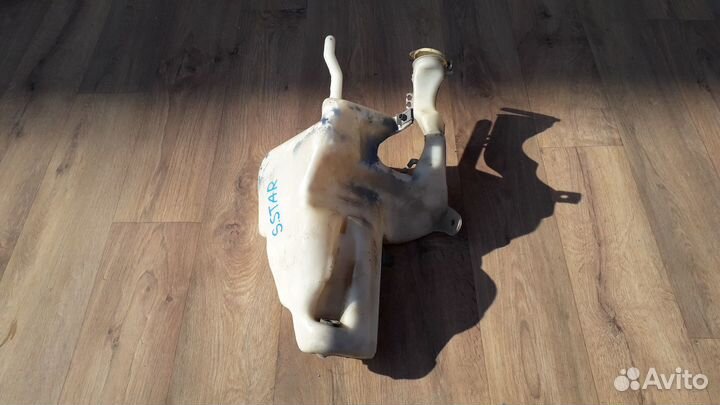 Бачок омывателя №19 mitsubishi Space star 2002