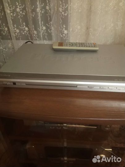 DVD плеер Elenberg