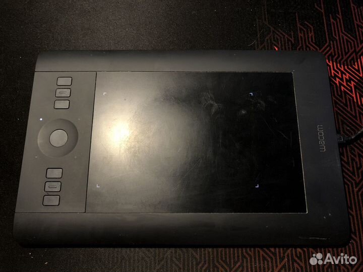 Графический планшет Wacom intuos pro s