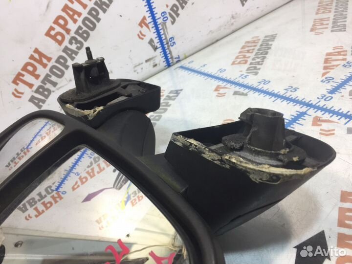 Рено Трафик зеркало правое