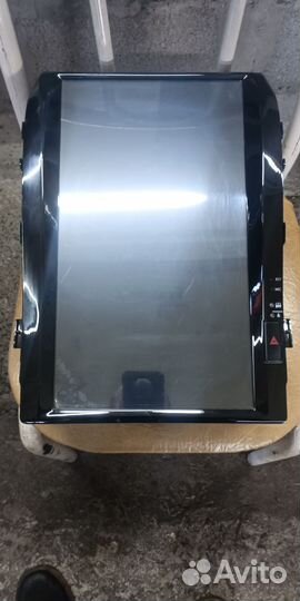 Магнитола в стиле Tesla на LK200