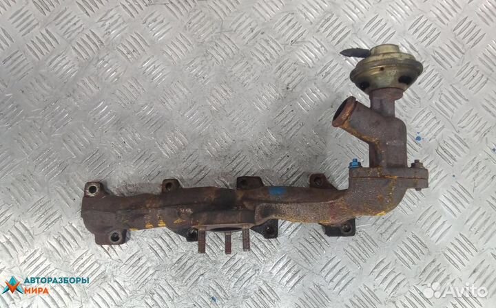 Коллектор выпускной Peugeot 307 2004