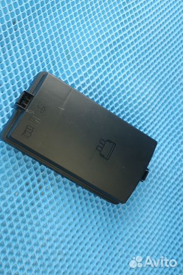 Крышка блока предохранителей 5Q0937132B Superb