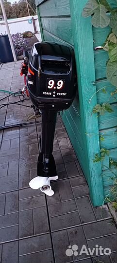 Лодочный мотор