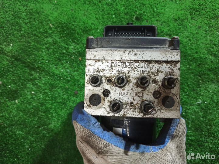 Блок ABS Volkswagen Passat B6