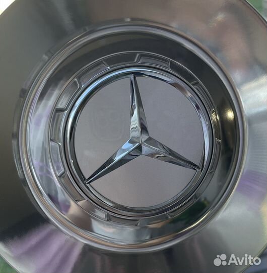 Колпаки (заглушка)на Mercedes Benz