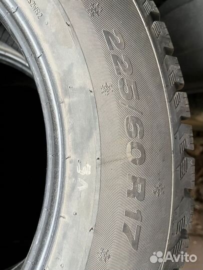 Viatti Bosco Nordico V-523 225/60 R17