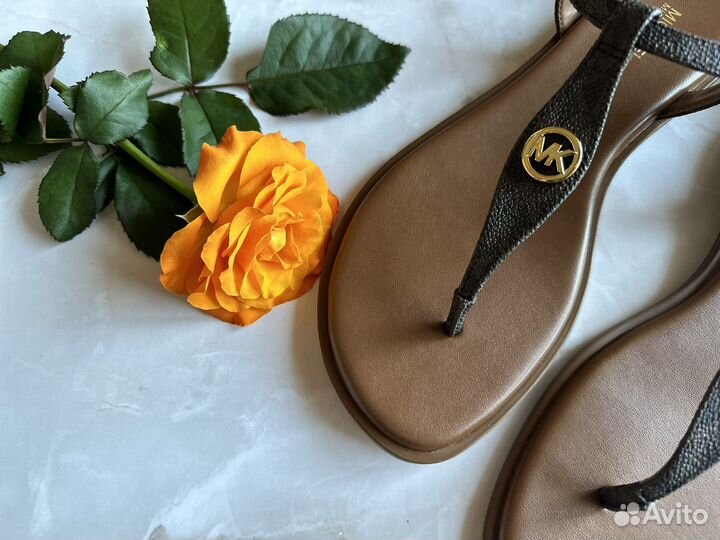 Сандалии Michael Kors Mallory Logo