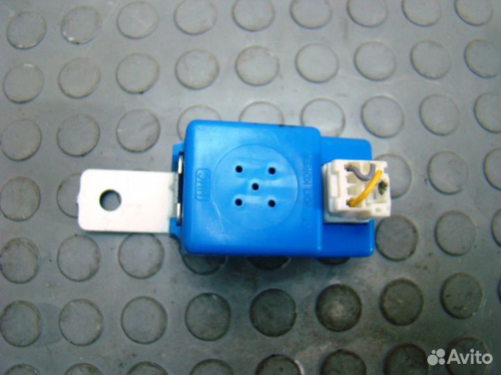 KIA Sportage 3 Сигнал звуковой парктроника