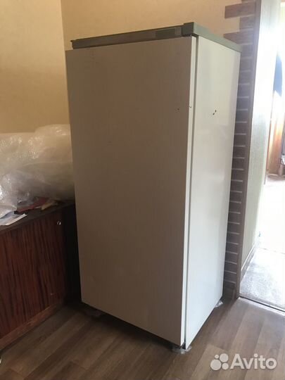 Холодильник бу маленький