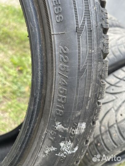 Sailun Ice Blazer Stud 245/45 R18
