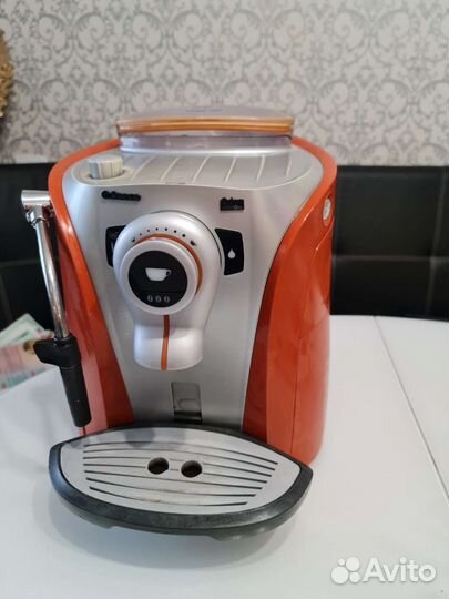 Кофемашина Saeco SUP0310R