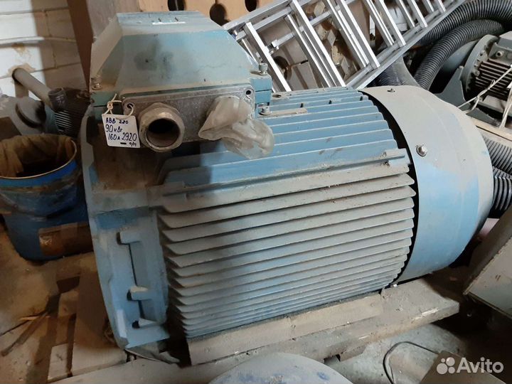 Электродвигатель ABB 90Kw 3000 об/мин