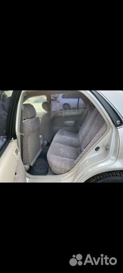 Toyota Corolla 1.3 AT, 1998, 326 000 км