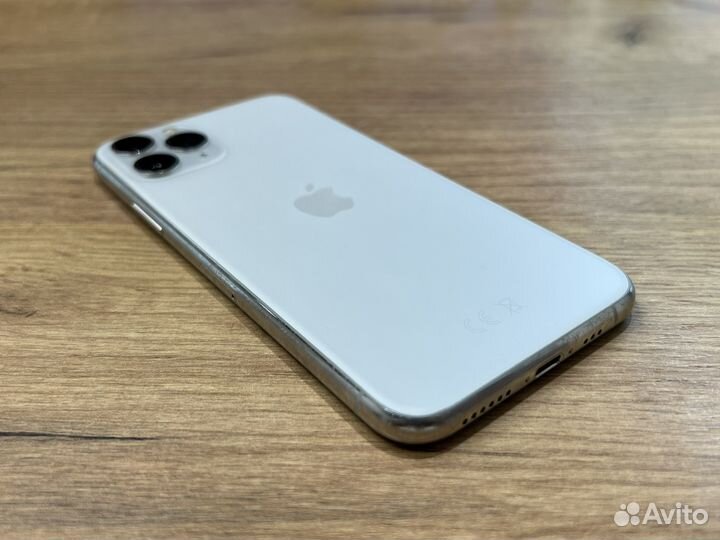 iPhone 11 Pro, 64 ГБ