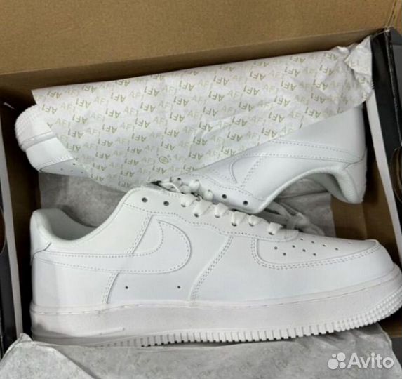 Кроссовки Nike air force 1