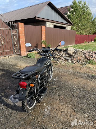 Продам мопед альфа110