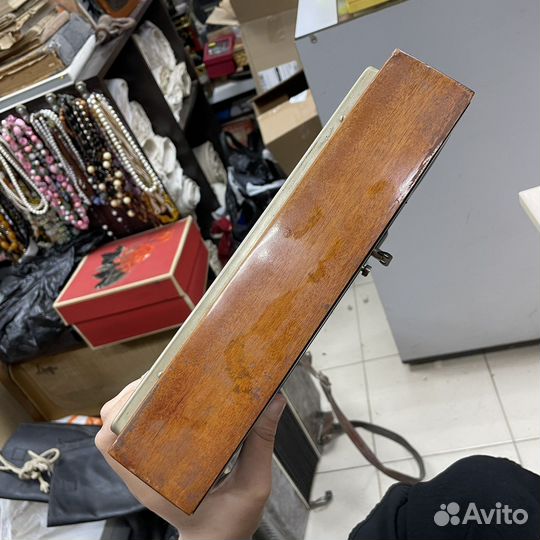 Настольные часы с барометром маяк СССР (Сзр)