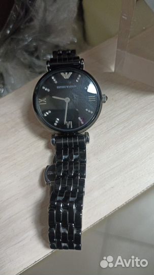 Часы Armani новые