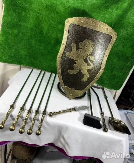 Подставка под шампуры Щит