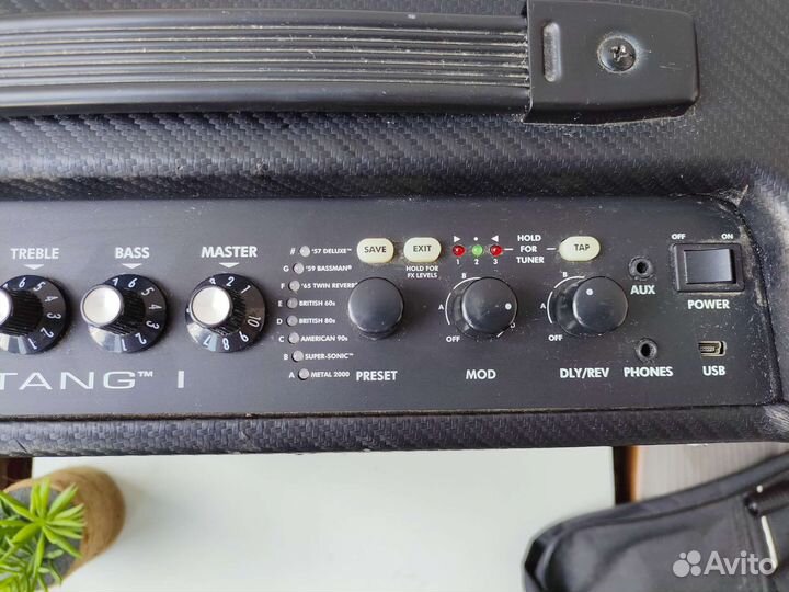 Гитарный комбоусилитель Fender Mustang