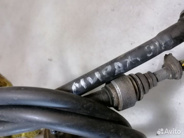 Троса переключ.передач МКПП Mitsubishi Mirage 1991