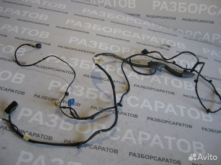 Проводка (коса) двери багажного отделения Ford