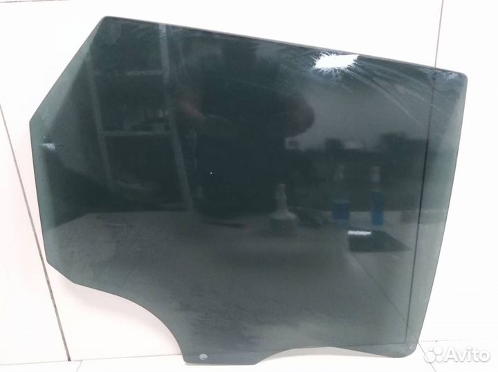 Стекло двери задней правой Mazda CX-7 ER 2006-2012