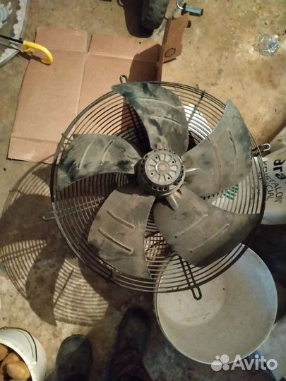 Вентилятор 380вт 55 см